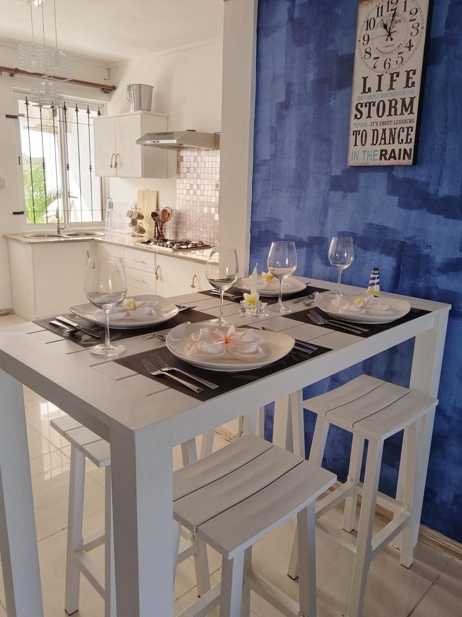 Morsky Vanek Apartment Flic en Flac Экстерьер фото