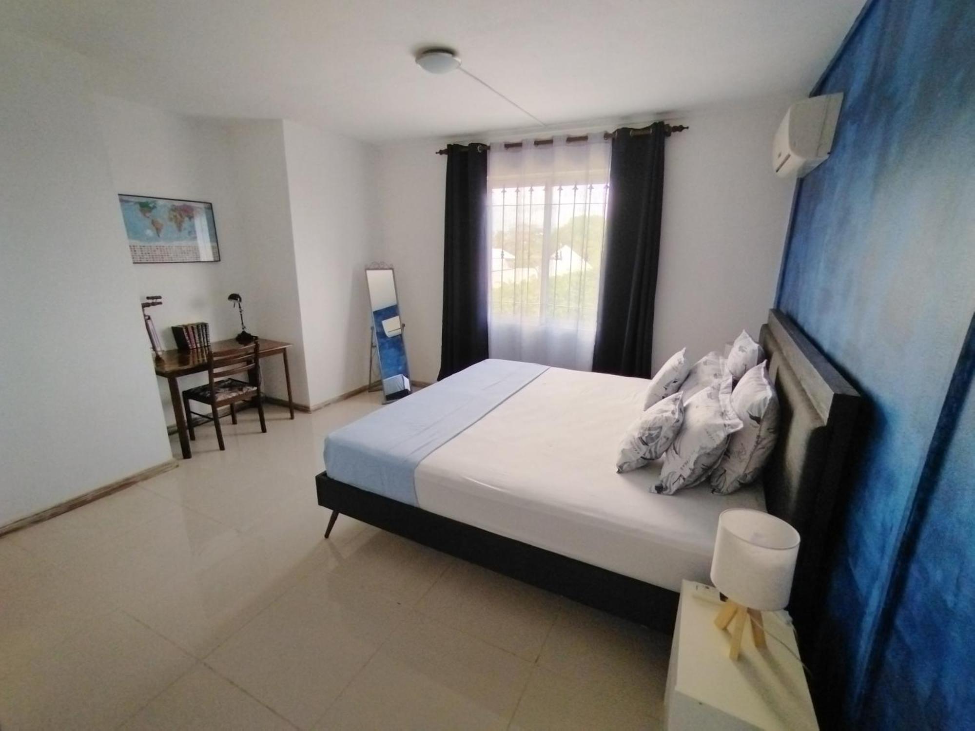 Morsky Vanek Apartment Flic en Flac Экстерьер фото